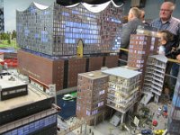 IMG 7858  Die Elphi in der Miniatur-Wunderwelt ..